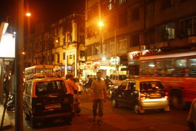 Mumbai Stra&szlig;enkampf